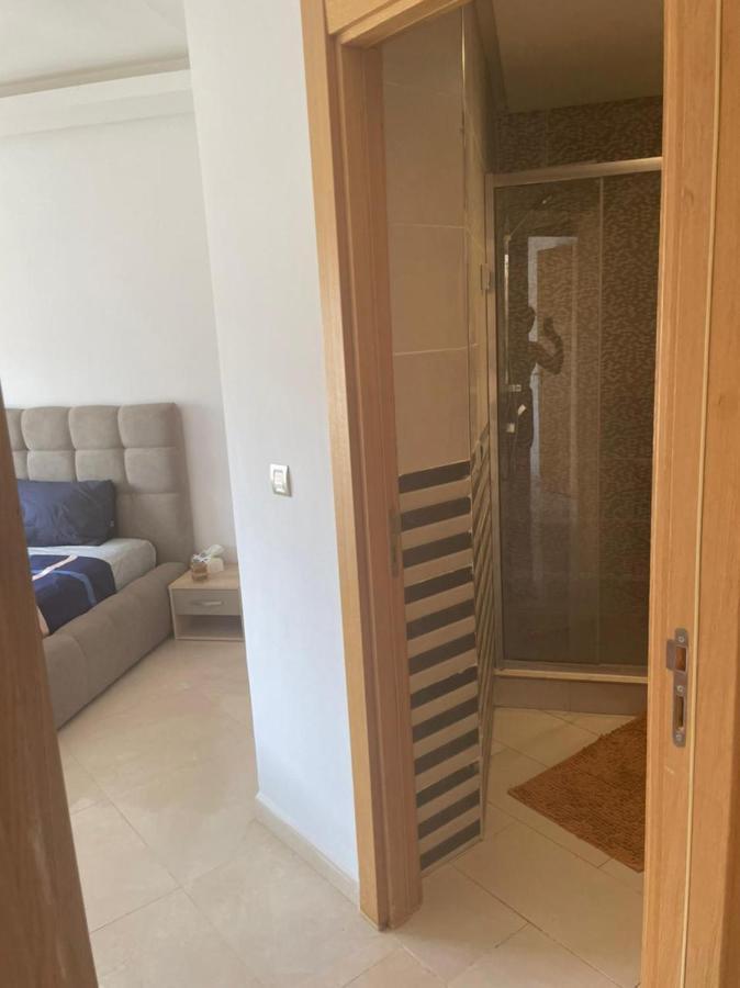Superbe Appart En Avec Piscine-bouznika Apartment